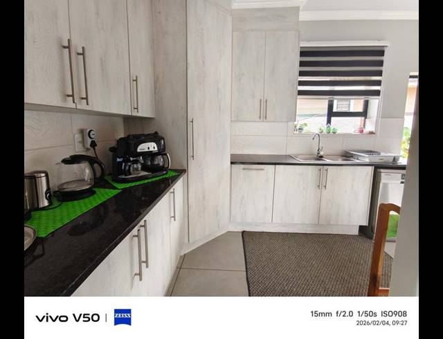 3 BEDROOM HOUSE FOR SALE IN MONTE CHRISTO